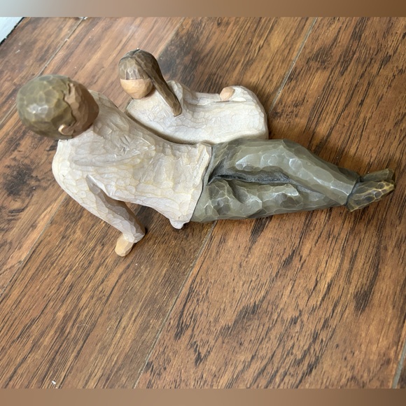 Demdaco Willow Tree Father and Daughter Figurine - Picture 3 of 4